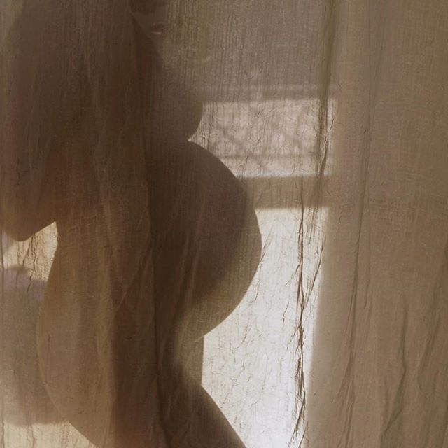 7 Ways to Combat Swelling During Pregnancy