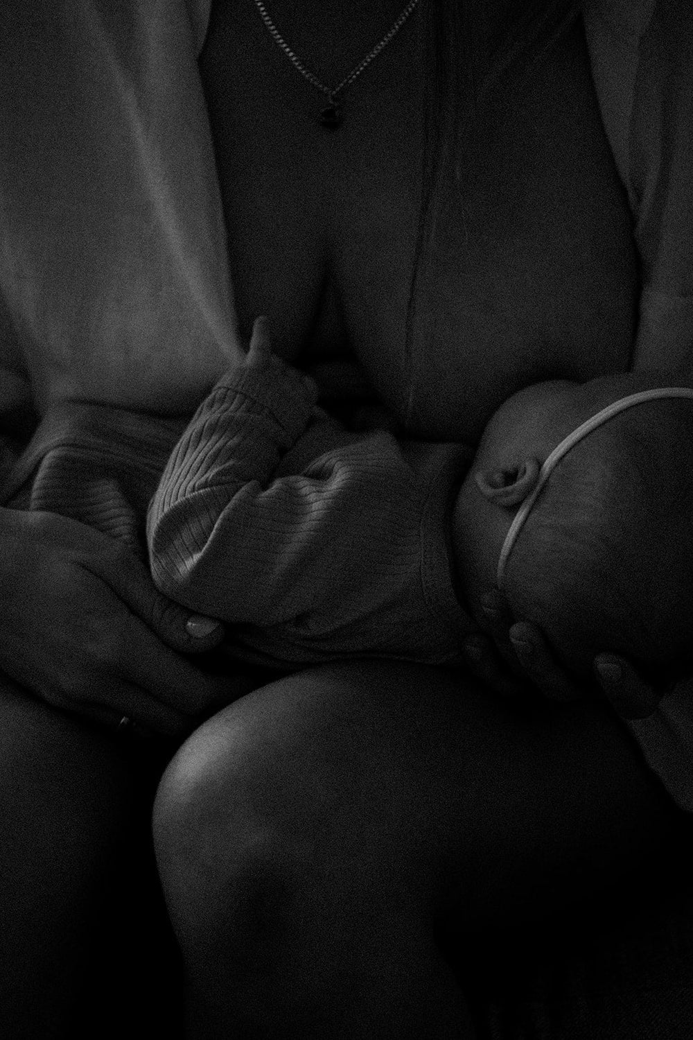 breastfeeding tips for new moms