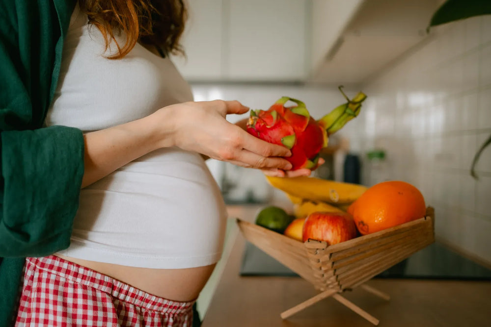 7 Symptoms of Not Eating Enough While Pregnant