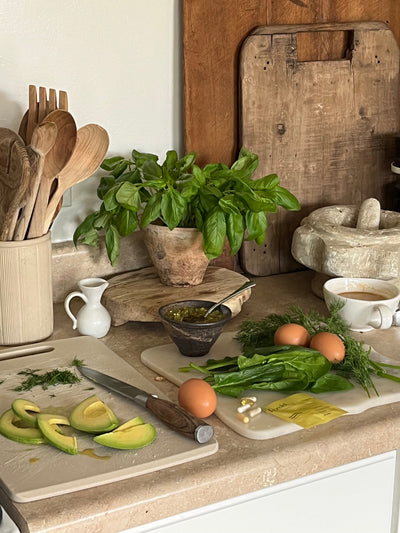 Eat This When Taking Your Vitamins—A Healthy Breakfast Two Ways