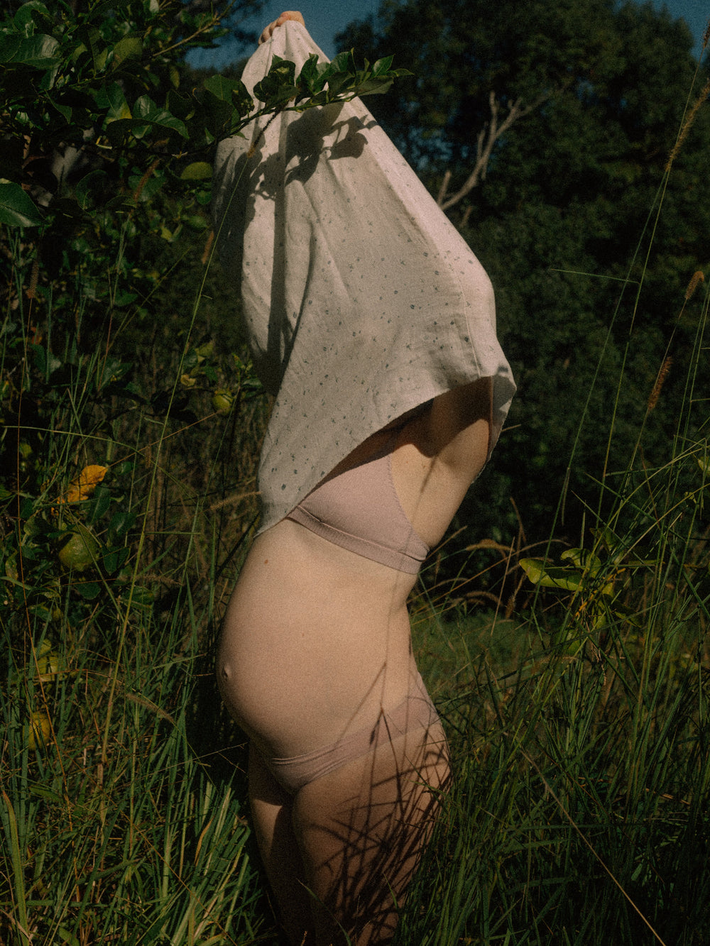 30 Weeks Pregnant: Signs, Symptoms and What to Expect