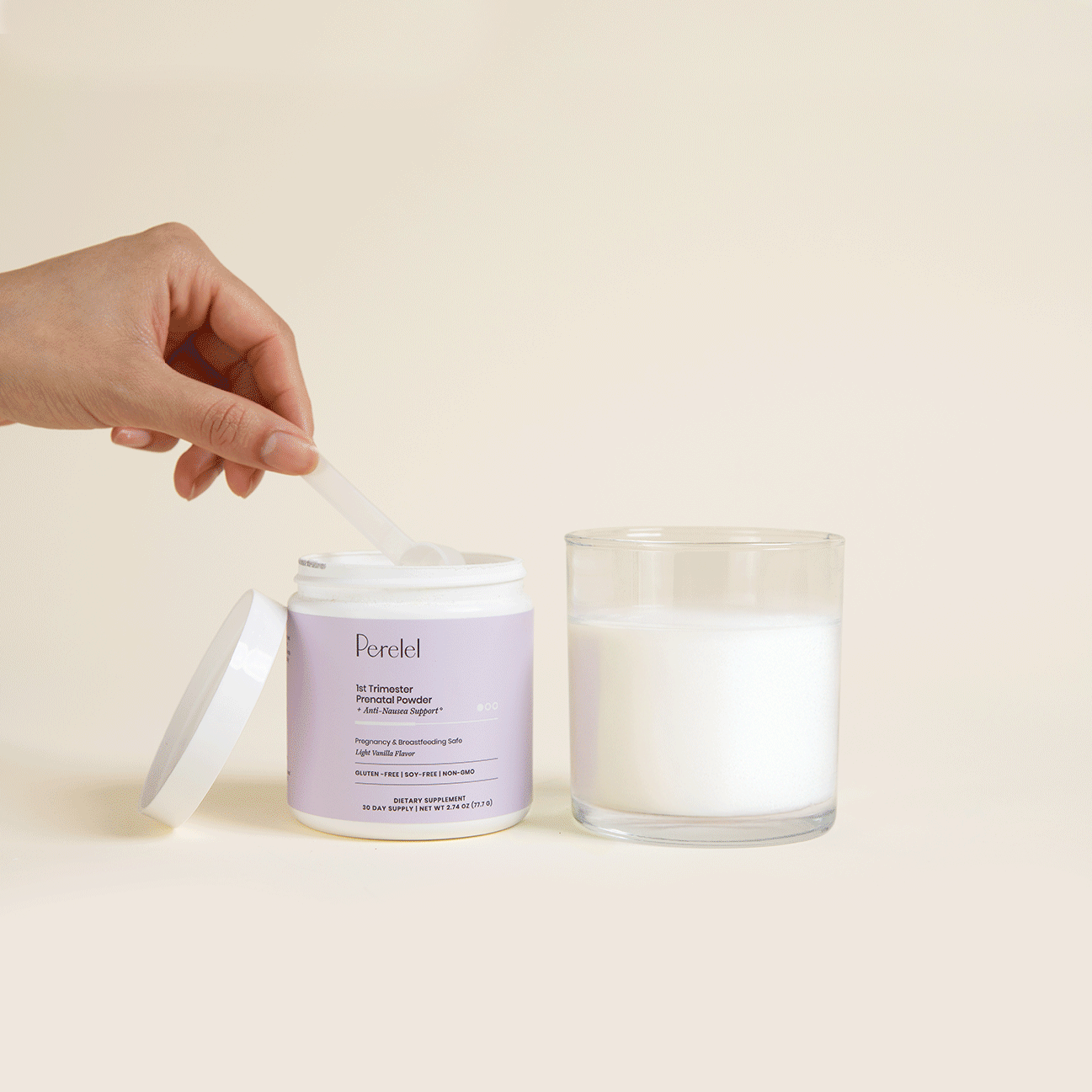 Perelel-1st-Tri-Powder-spoon and cup stir-GIF