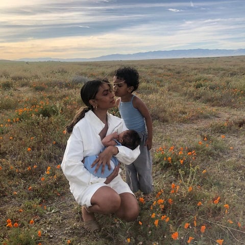 Perelel Lives: Stella Simona on the Evolution of Identity in Motherhood